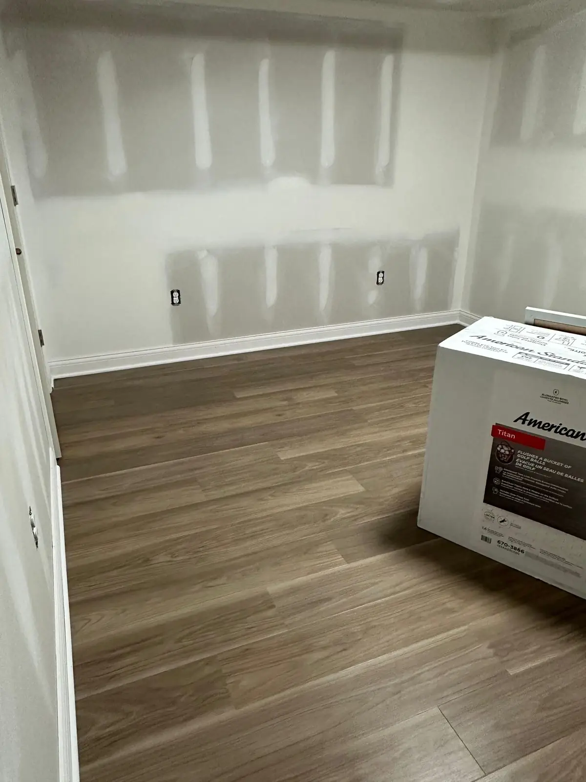 Wide-Plank LVP · New Build